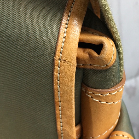 Vintage Authentic Burberry’s crossbody - Picture 14 of 14